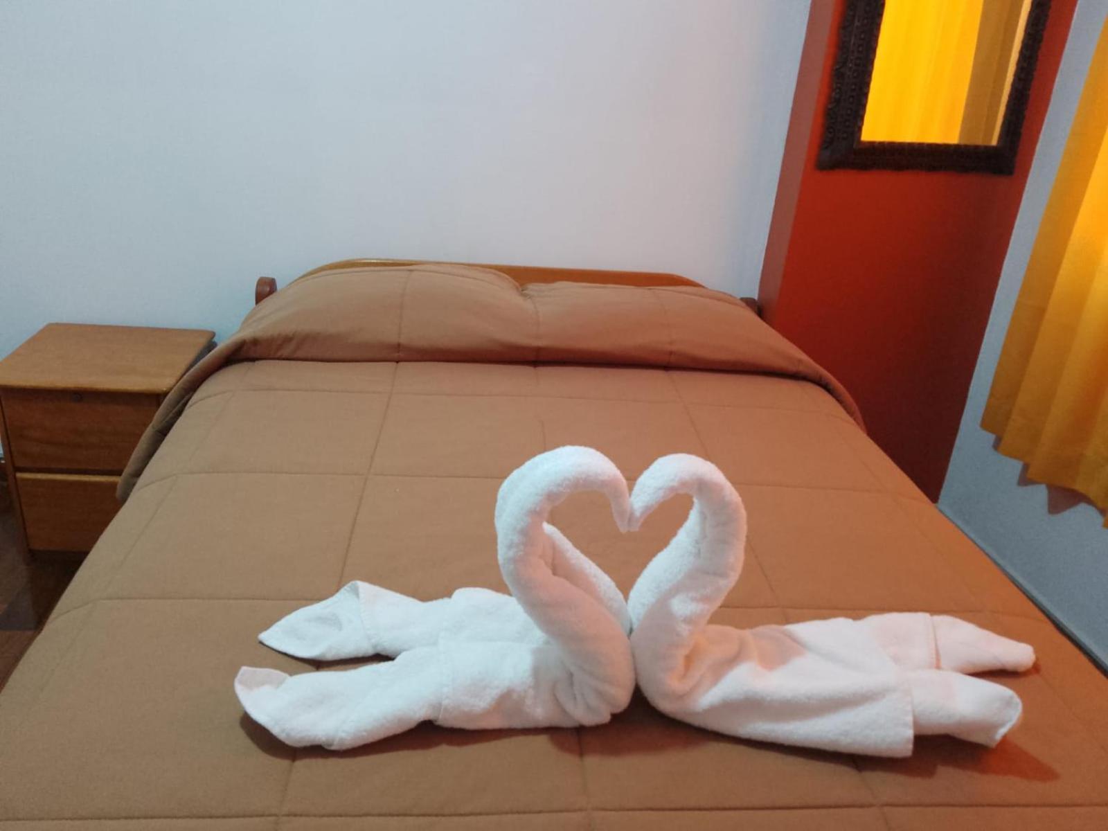 Hostal Con Vista A La Ciudad Santa Ana Куско Экстерьер фото